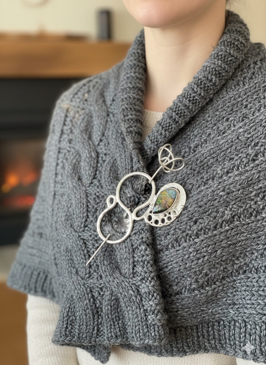 Scarf pin, silver plated with handmade dichroic glass