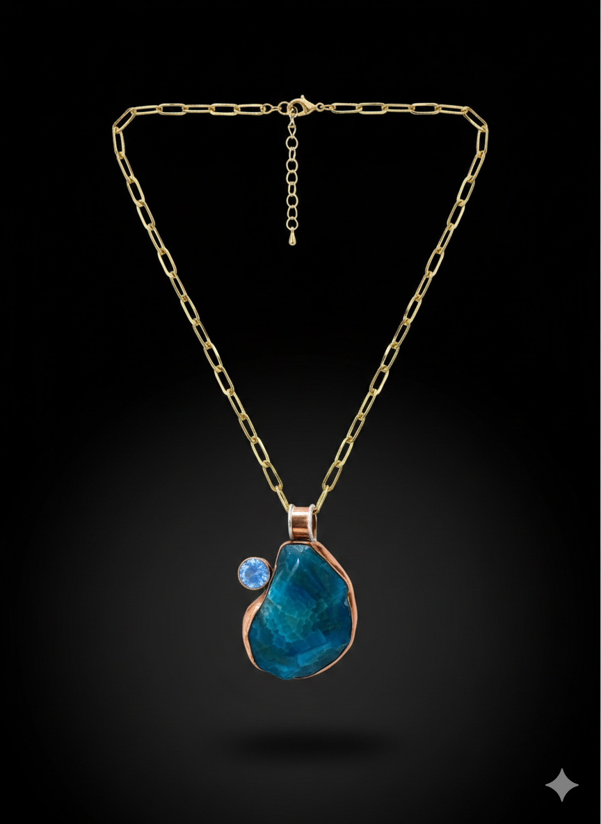 Copper pendant with blue agate and faceted glass – Claudia Carreón