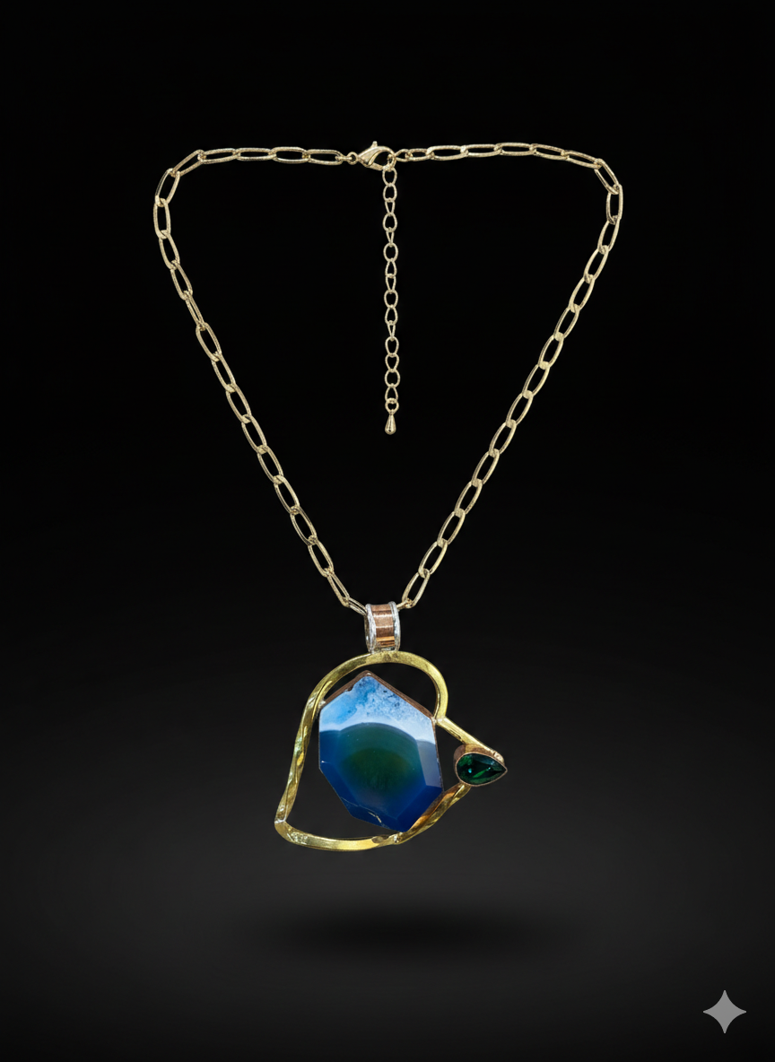 Copper pendant with beautiful large blue/green agate stone and faceted green glass