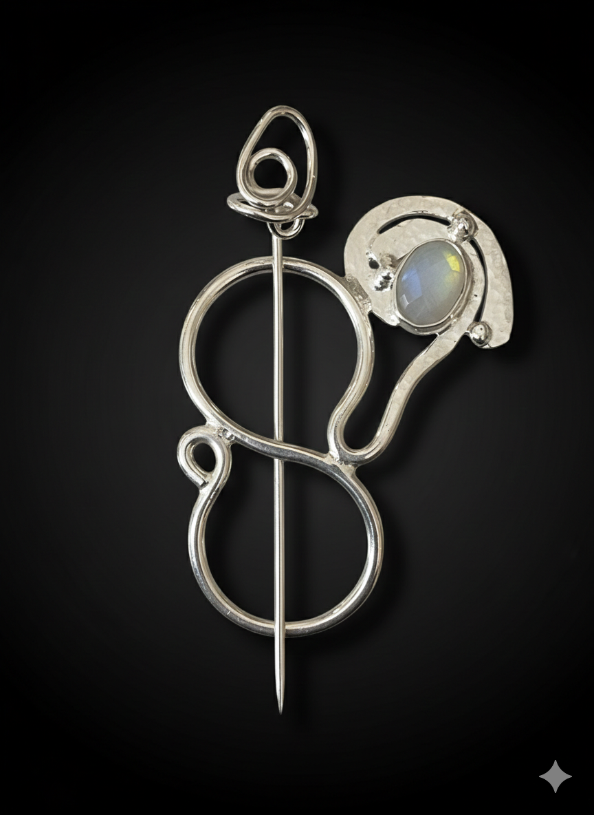 Scarf pin, silver plated with moon stone